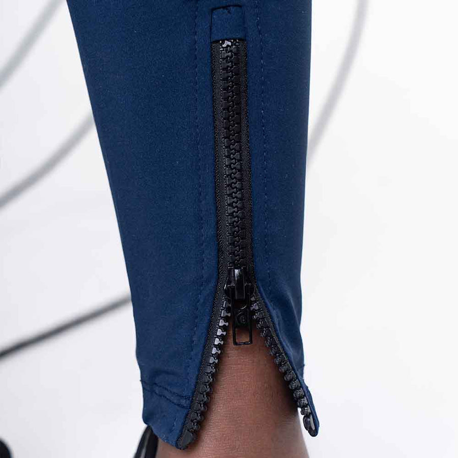 Legging Essentials Azul Marino
